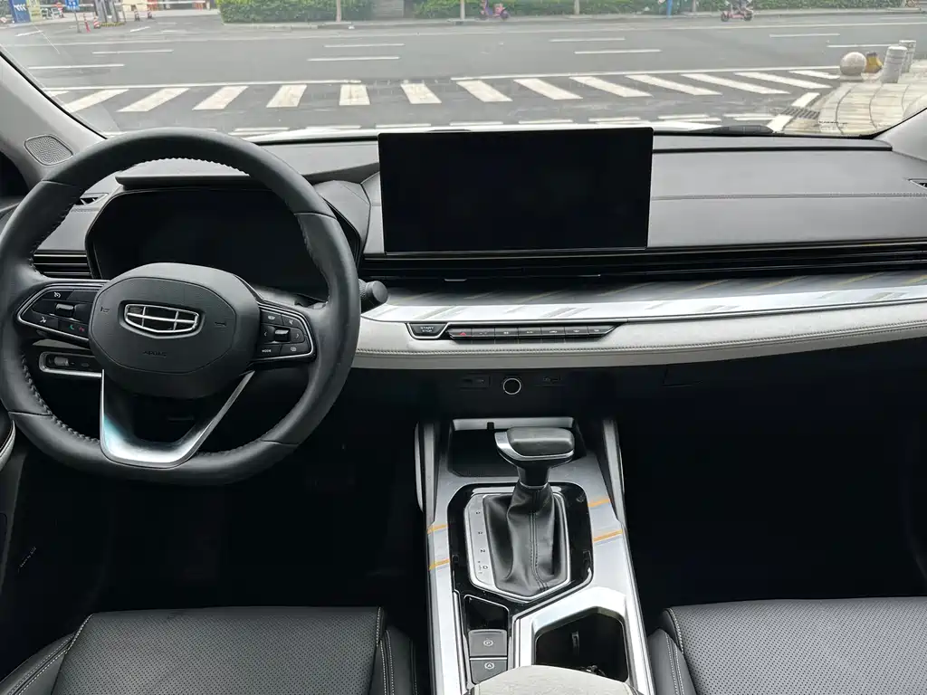 Geely Auto Geely Emgrand L 2022 1.4T CVT Flagship 2022 - thumbnail 12