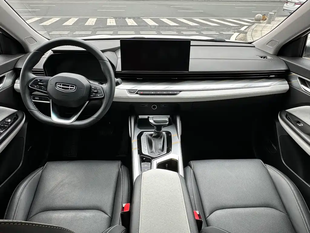 Geely Auto Geely Emgrand L 2022 1.4T CVT Flagship 2022 - thumbnail 13