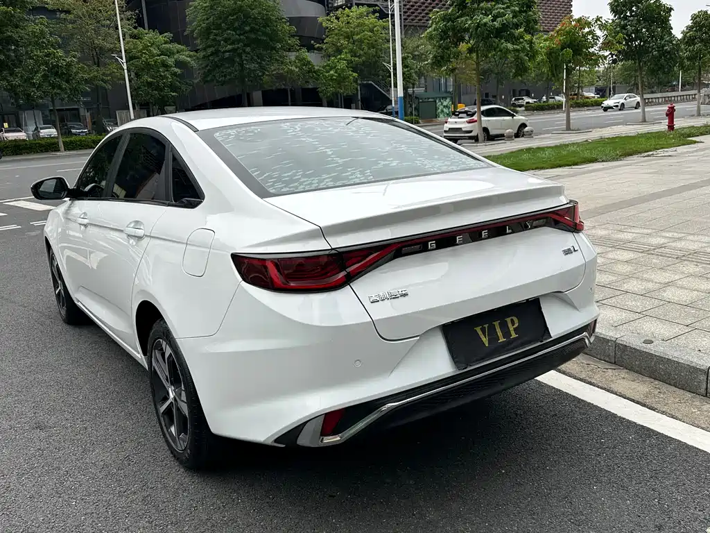 Geely Auto Geely Emgrand L 2022 1.4T CVT Flagship 2022 - thumbnail 15