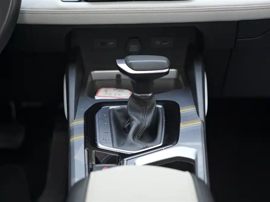 Geely Auto Geely Emgrand L 2022 1.4T CVT Flagship 2022 - thumbnail 7