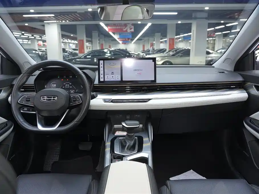 Geely Auto Geely Emgrand L 2022 1.4T CVT Flagship 2022 - thumbnail 10