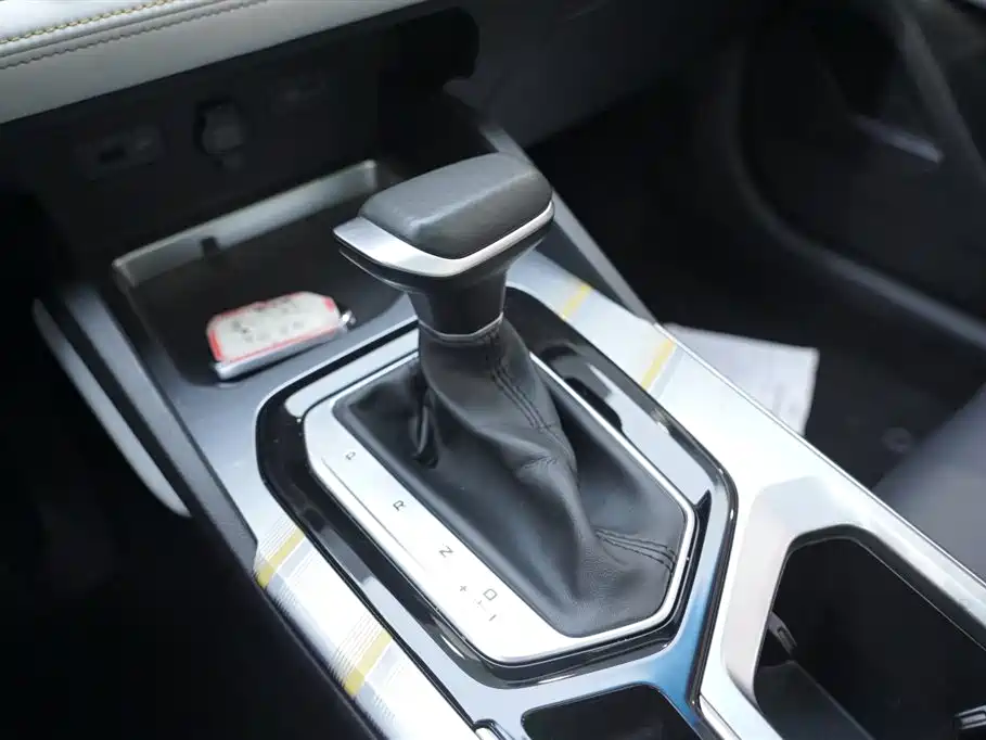 Geely Auto Geely Emgrand L 2022 1.4T CVT Flagship 2022 - thumbnail 18