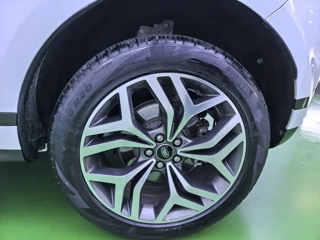 Land Rover Range Rover Evoque L 249PS R-Dynamic HSE 2021 - thumbnail 4