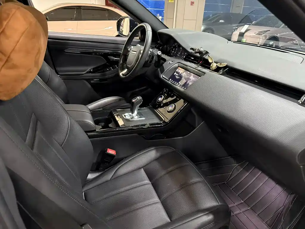 Land Rover Range Rover Evoque L 249PS R-Dynamic First Edition 2021 - thumbnail 6