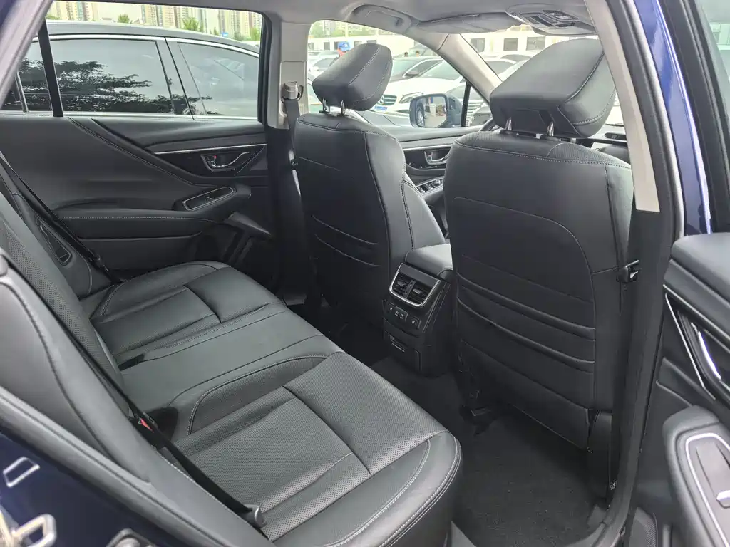 Subaru Subaru Outback 2022 2.5i Flagship EyeSight 2022 - thumbnail 8