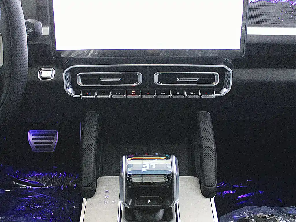 Jetour Jetour Traveler 2.0TD XWD Discovery 2026 - thumbnail 7
