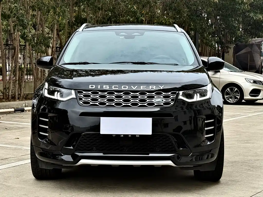 Land Rover Land Rover Discovery Sport 2024 Luxury Custom Edition 2024 - thumbnail 3