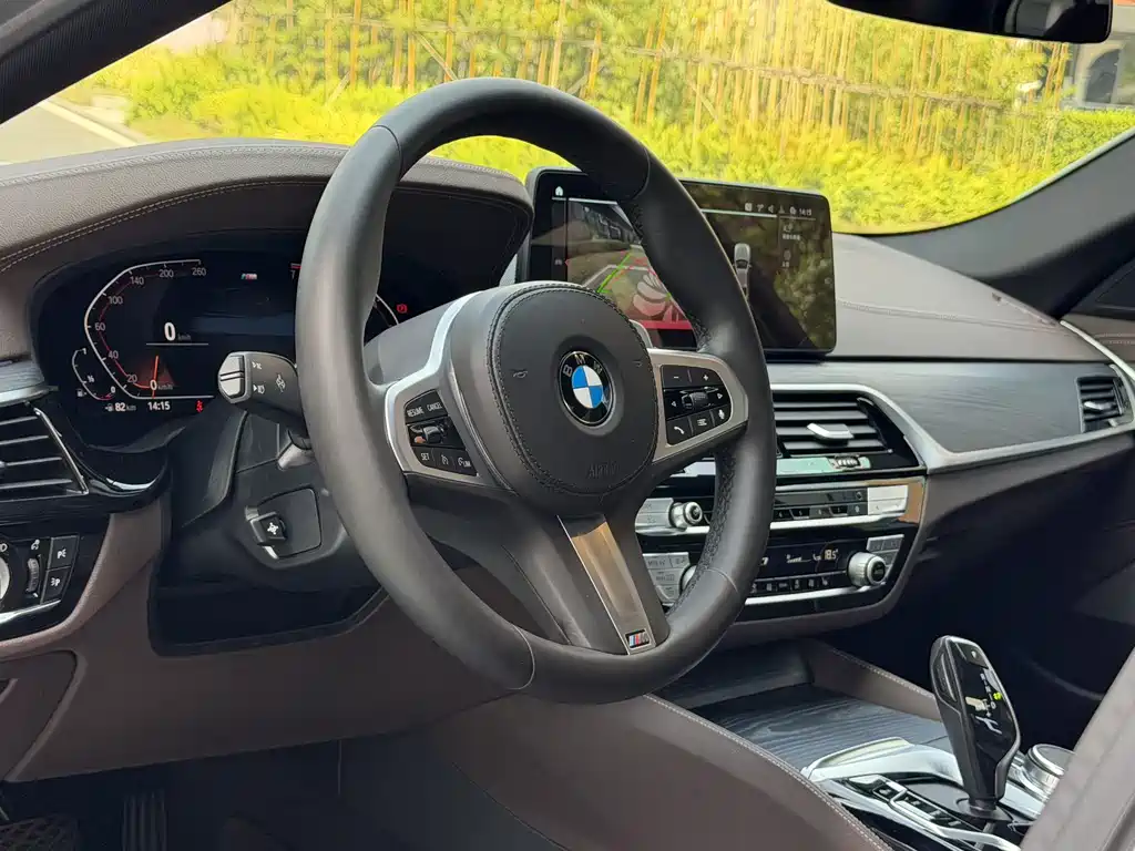 BMW BMW 5 Series 530Li M Sport 2021 - thumbnail 14