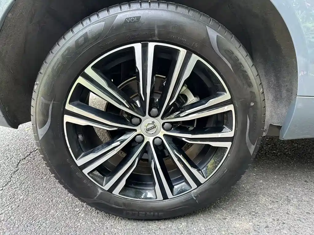 Volvo Volvo XC60 B5 AWD 2021 - thumbnail 12
