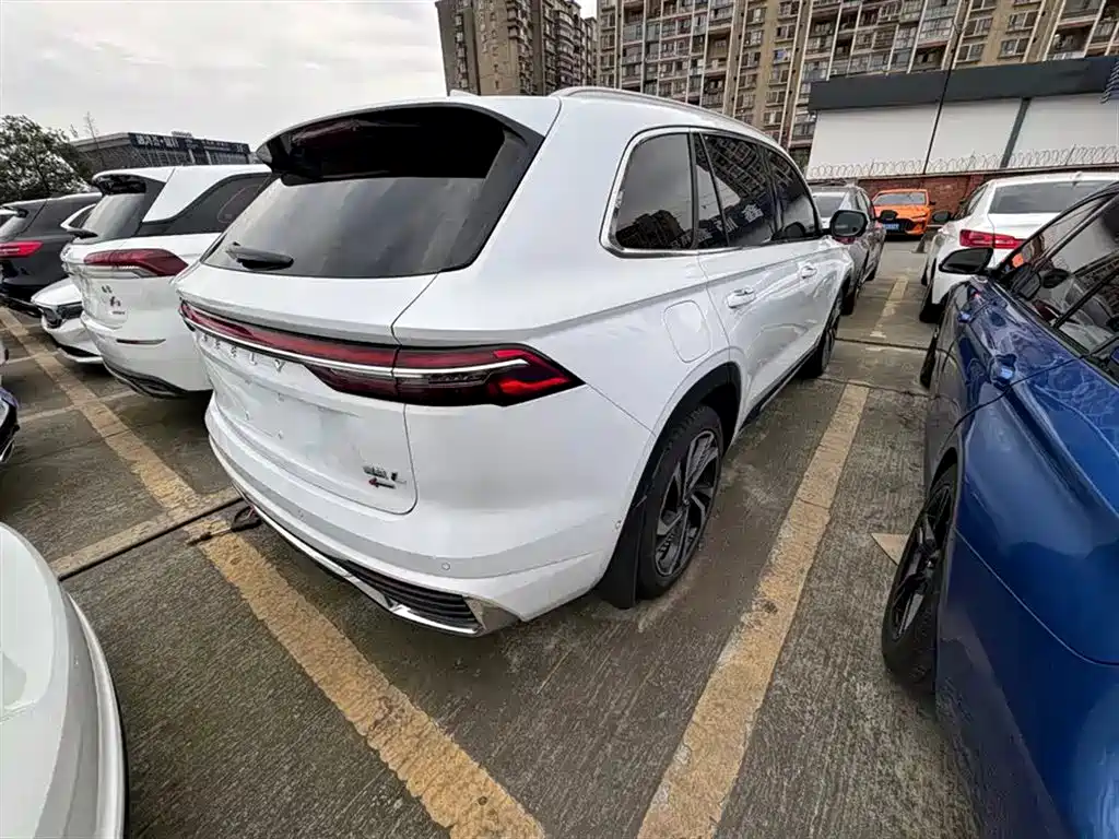 Geely Auto Geely Xingyue L 2.0TD DCT EVO FWD Comfort 2022 - thumbnail 9