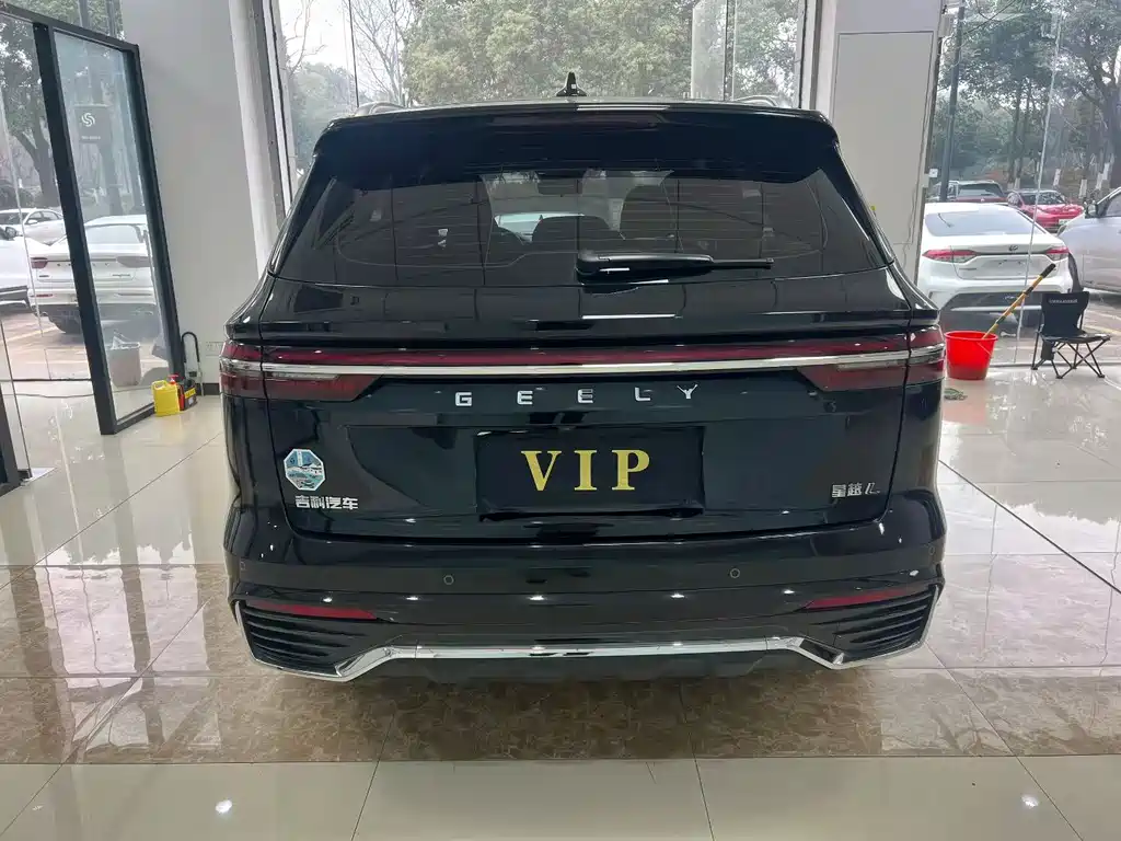 Geely Auto Geely Monjaro 2.0TD FWD Flagship 2023 - thumbnail 4