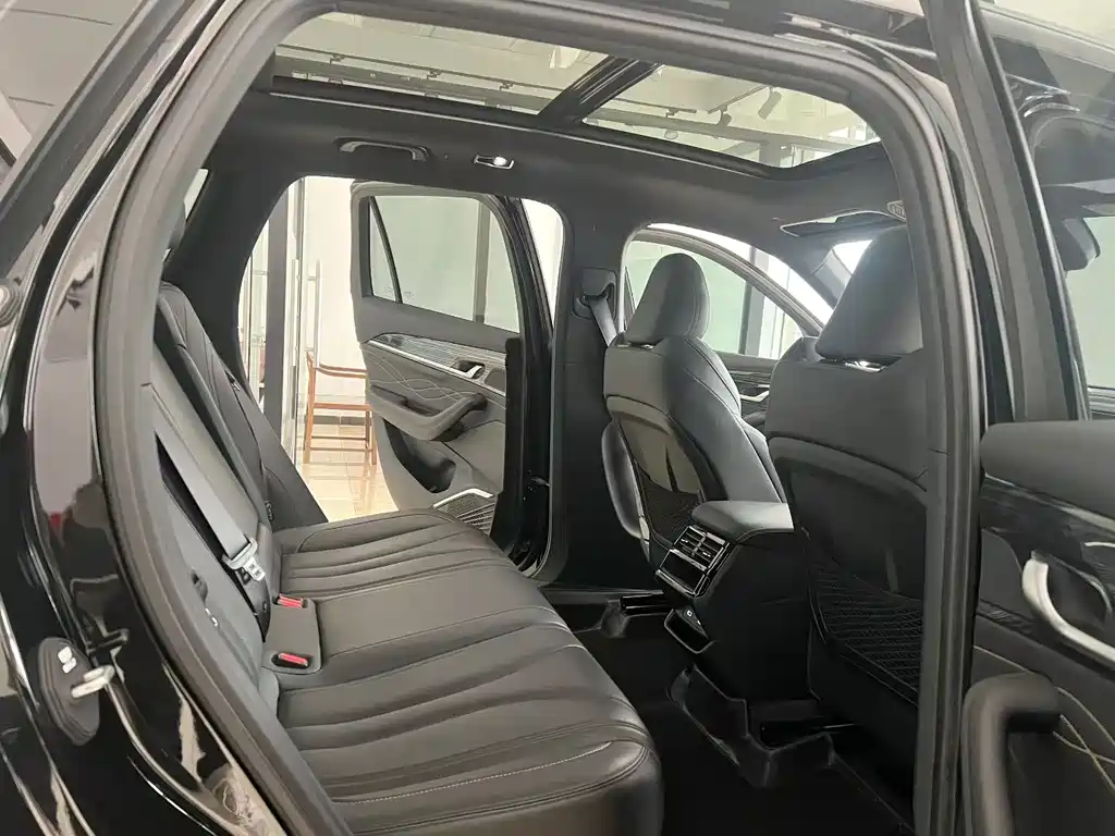Geely Auto Geely Monjaro 2.0TD FWD Flagship 2023 - thumbnail 7