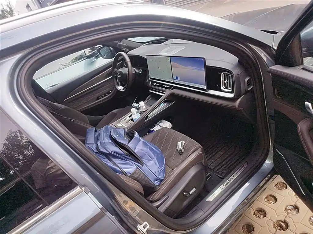 Geely Auto Geely Xingyue L 2026 Dongfang Yao 2.0TD Automatic Wangyue Edition 2025 - thumbnail 11