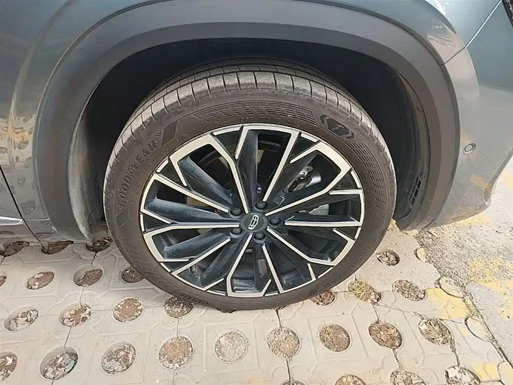 Geely Auto Geely Xingyue L 2026 Dongfang Yao 2.0TD Automatic Wangyue Edition 2025 - thumbnail 14