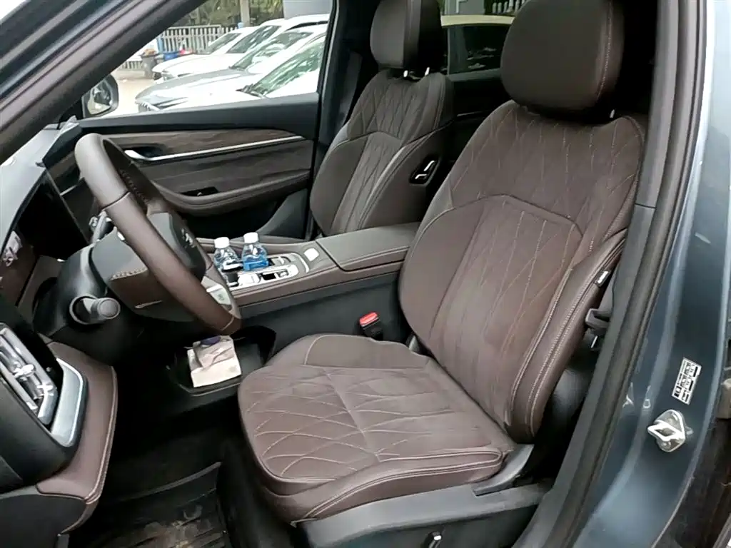 Geely Auto Geely Monjaro 2026 Dongfang Yao 2.0TD Automatic Wangyue Edition 2025 - thumbnail 15