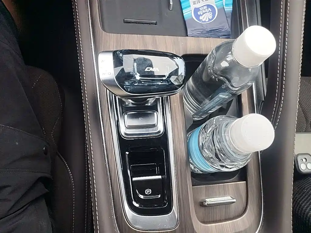Geely Auto Geely Xingyue L 2026 Dongfang Yao 2.0TD Automatic Wangyue Edition 2025 - thumbnail 21