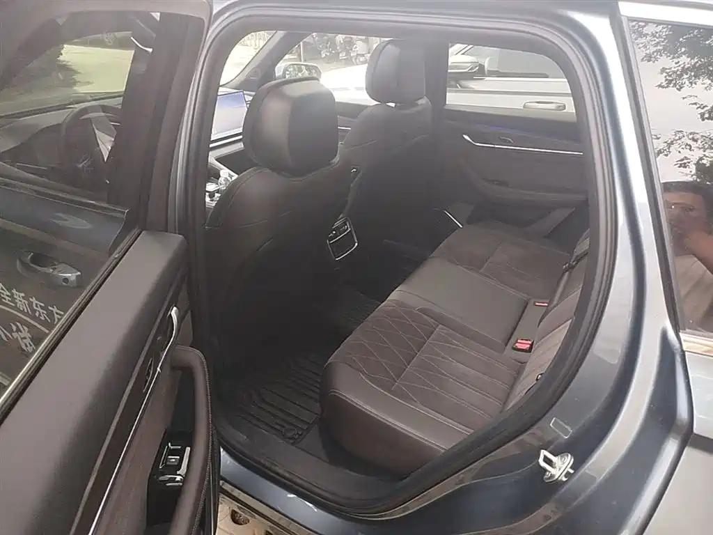 Geely Auto Geely Xingyue L 2026 Dongfang Yao 2.0TD Automatic Wangyue Edition 2025 - thumbnail 24