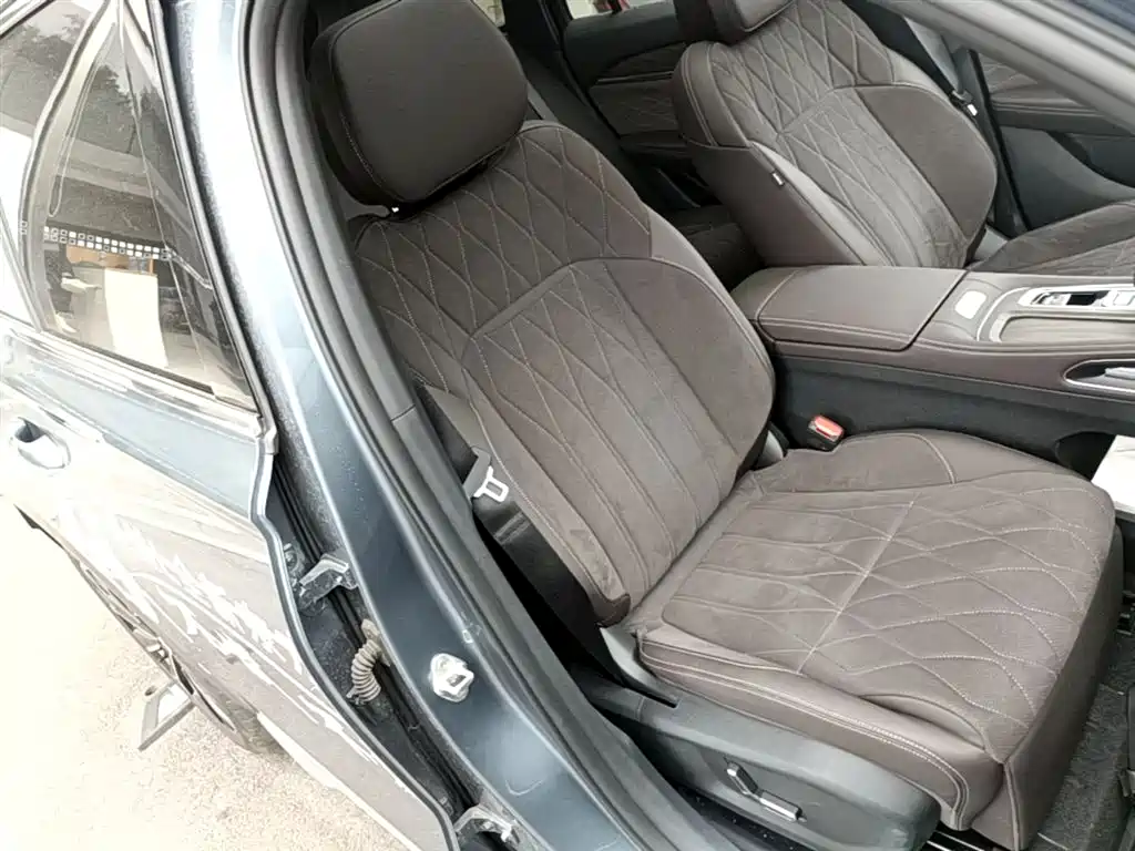 Geely Auto Geely Monjaro 2026 Dongfang Yao 2.0TD Automatic Wangyue Edition 2025 - thumbnail 25