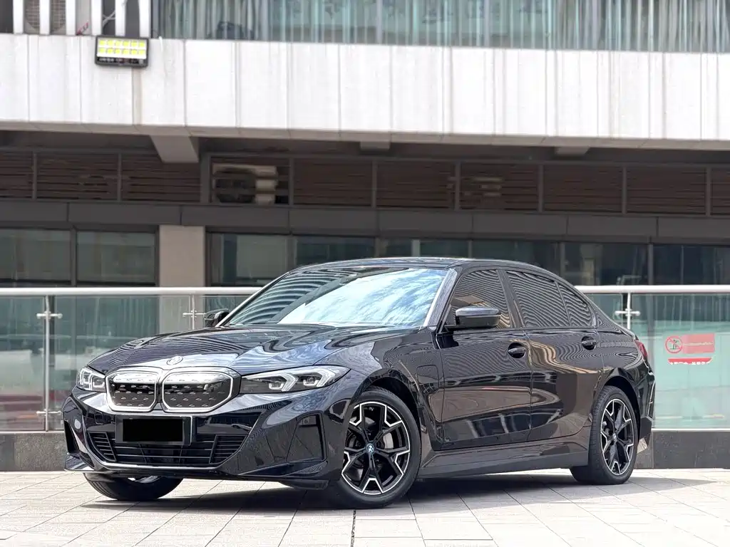 BMW BMW i3 2024 eDrive 40 L Shadow Night Package 2023
