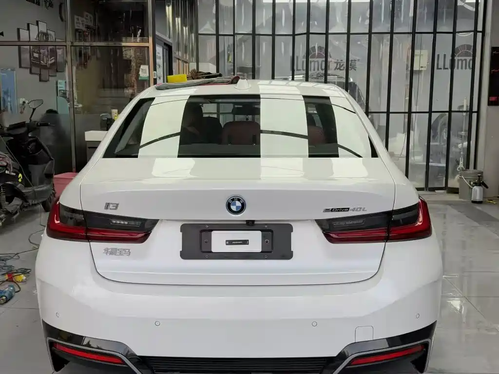 BMW BMW i3 eDrive 40 L 2024 - thumbnail 2
