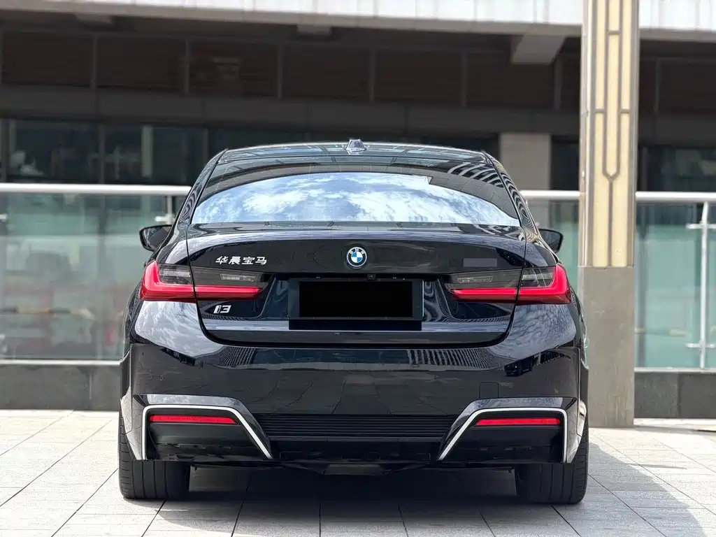 BMW BMW i3 2024 eDrive 40 L Shadow Night Package 2023 - thumbnail 9