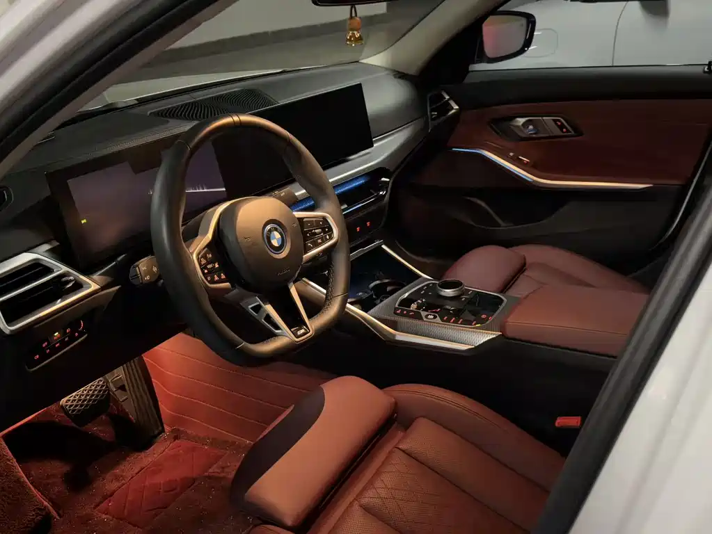 BMW BMW i3 eDrive 40 L 2024 - thumbnail 4