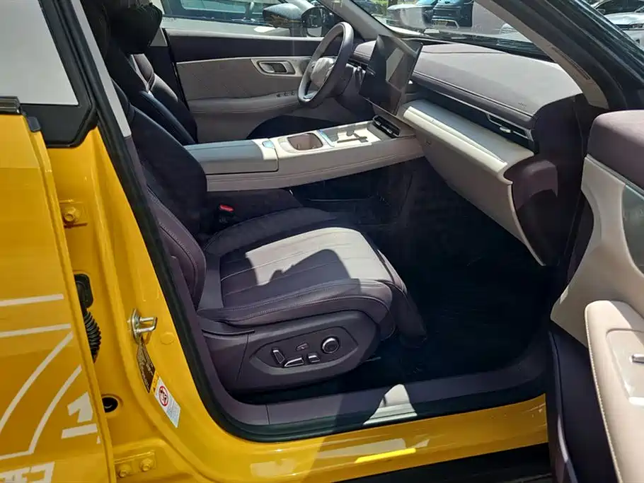 Deepal Auto Deepal S07 230Ultra Huawei Qiankun ADS SE 2025 - thumbnail 8