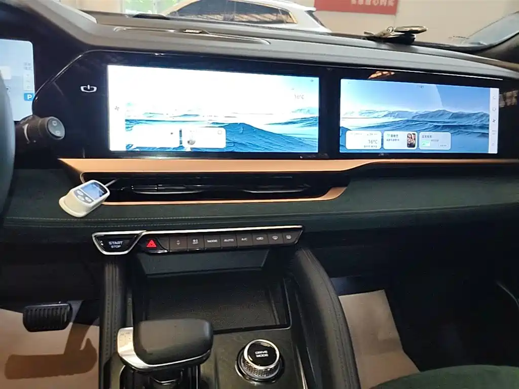 Geely Auto Geely Xingyue L 2021 2.0TD High Power Automatic AWD Prestige 2021 - thumbnail 13