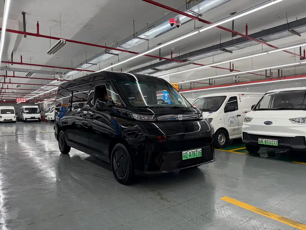 Farizon Farizon Super VAN 2025 Yuecheng Edition Medium Wheelbase Medium Roof 83kWh 2025 - thumbnail 2