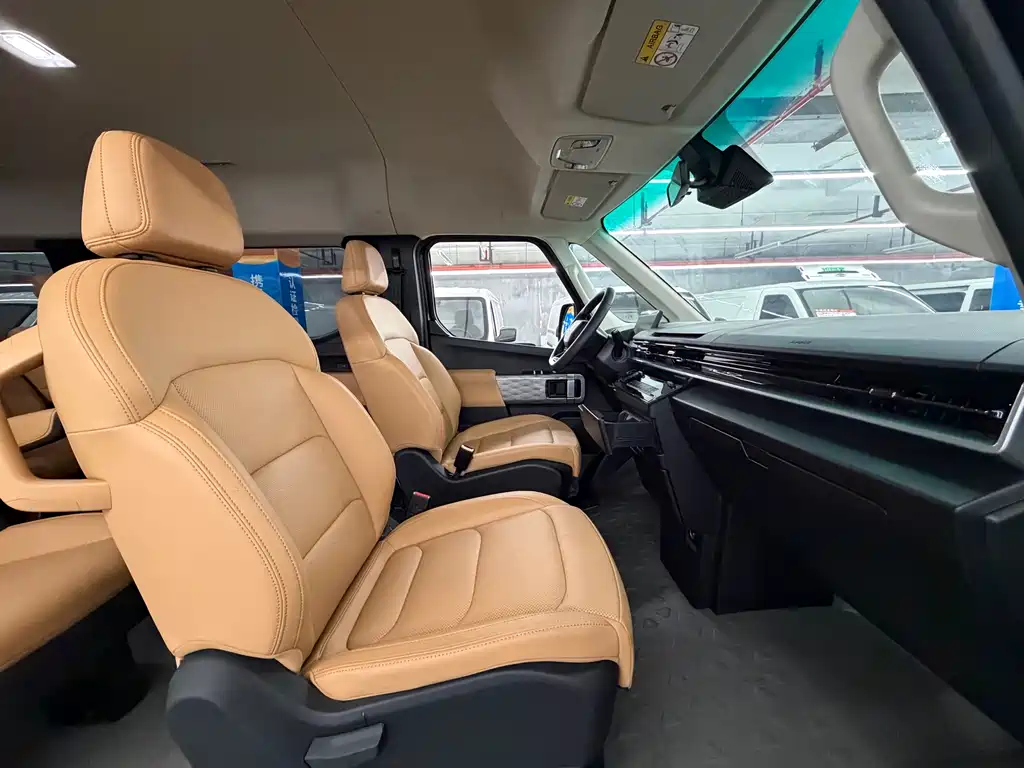 Farizon Farizon Super VAN 2025 Yuecheng Edition Medium Wheelbase Medium Roof 83kWh 2025 - thumbnail 9