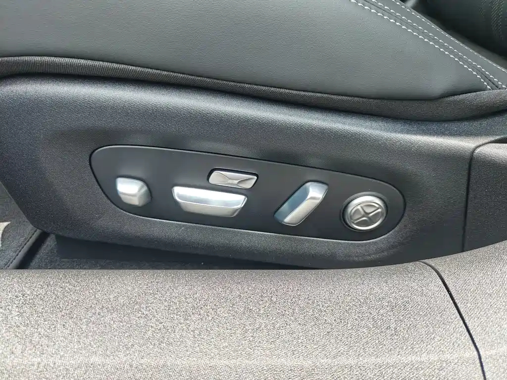 Xiaomi Auto Xiaomi SU7 2026 Pro 2026 - thumbnail 15