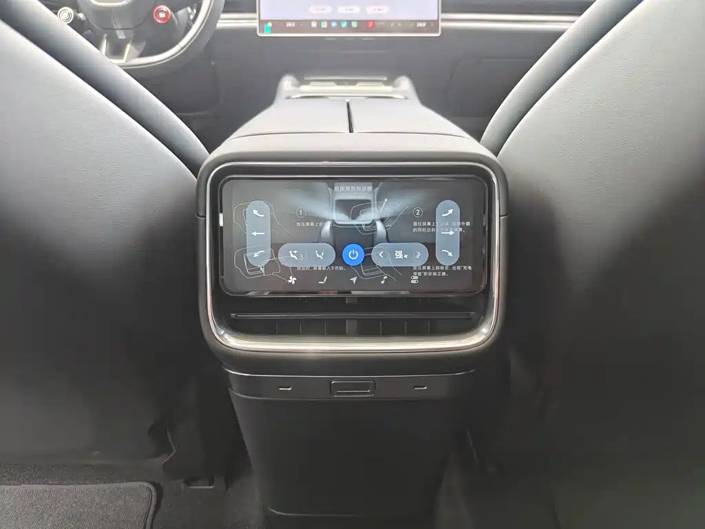 Xiaomi Auto Xiaomi SU7 2026 Pro 2026 - thumbnail 18