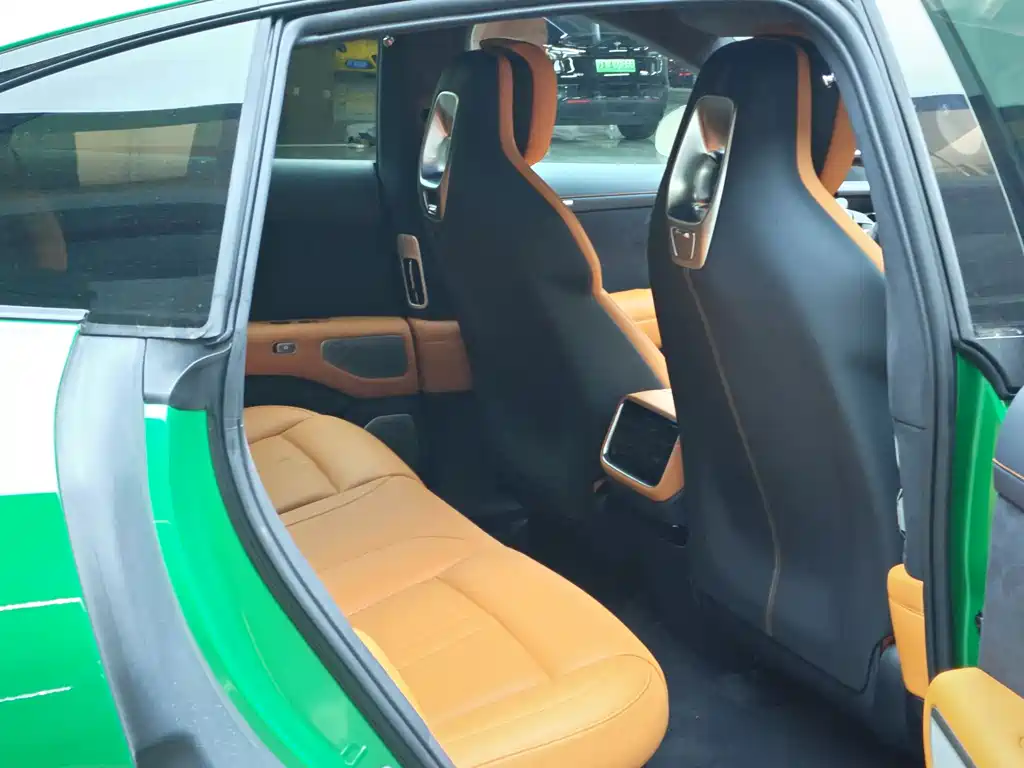 Xiaomi Auto Xiaomi YU7 2025 Long Range High Performance AWD Max 2025 - thumbnail 15