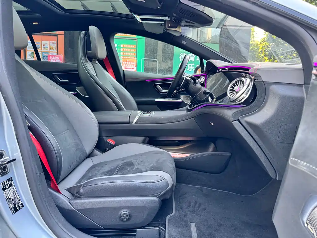 Mercedes-Benz Mercedes-Benz EQE AMG 2023 AMG EQE 53 4MATIC+ 2023 - thumbnail 13