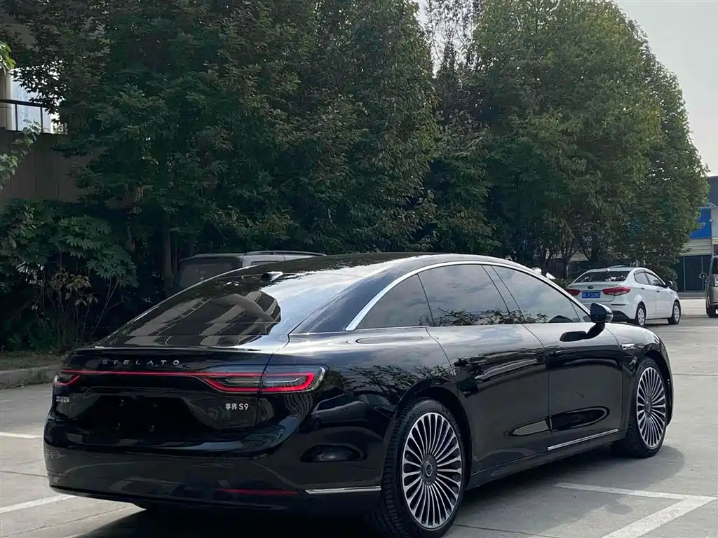 Stelato Stelato S9 2026 BEV Ultra AWD 100kWh 192-Line LiDAR 2025 - thumbnail 3
