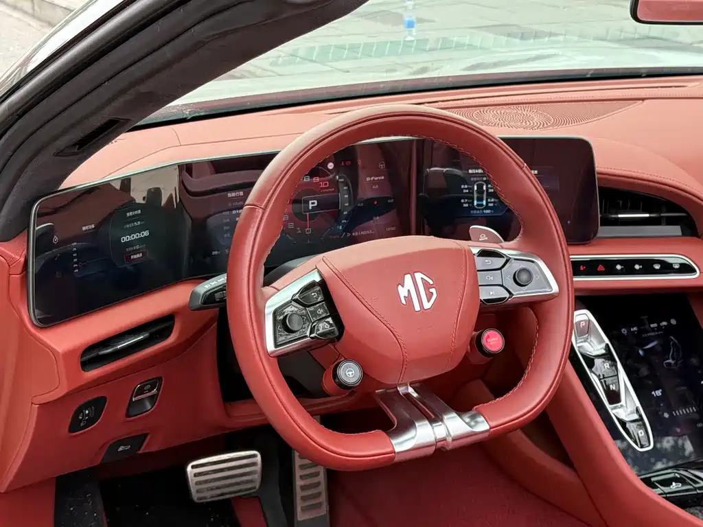 MG MG Cyberster 520km AWD Legend Red Soft Top 2026 - thumbnail 10