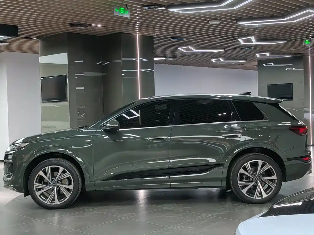 Audi Audi Q6L e-tron 2026 Long Range 2025 - thumbnail 4