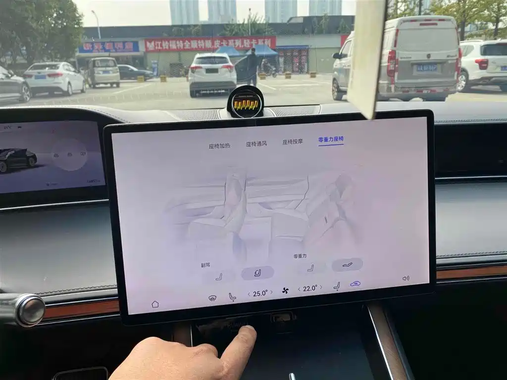 Stelato Stelato S9 2026 BEV Ultra AWD 100kWh 192-Line LiDAR 2025 - thumbnail 15