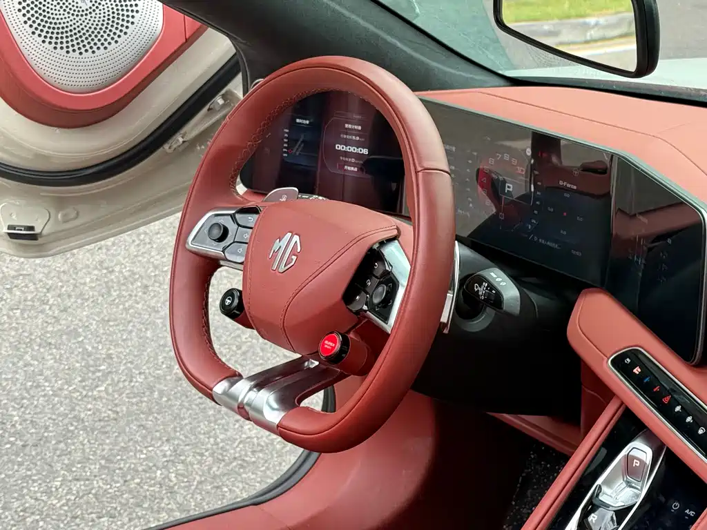 MG MG Cyberster 520km AWD Legend Red Soft Top 2026 - thumbnail 16