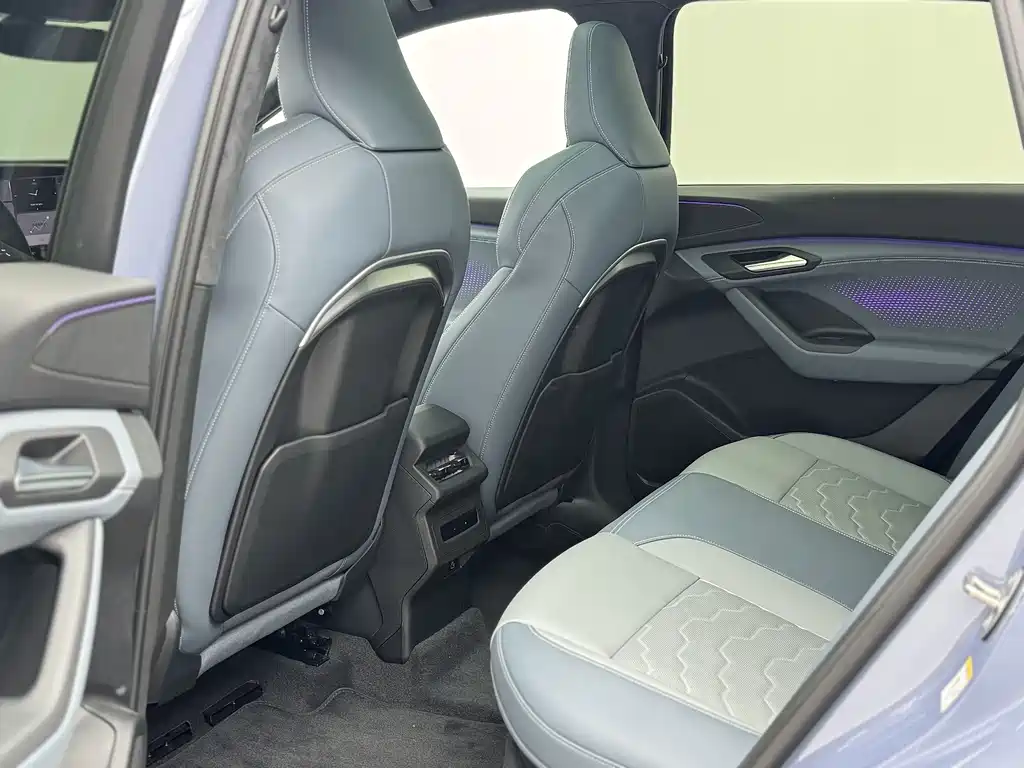 Audi Audi Q6L e-tron 2026 Launch Navigator Edition 2025 - thumbnail 6