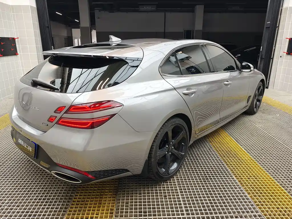 Genesis Genesis G70 2.0T Shooting Brake RWD Luxury 2025 - thumbnail 4
