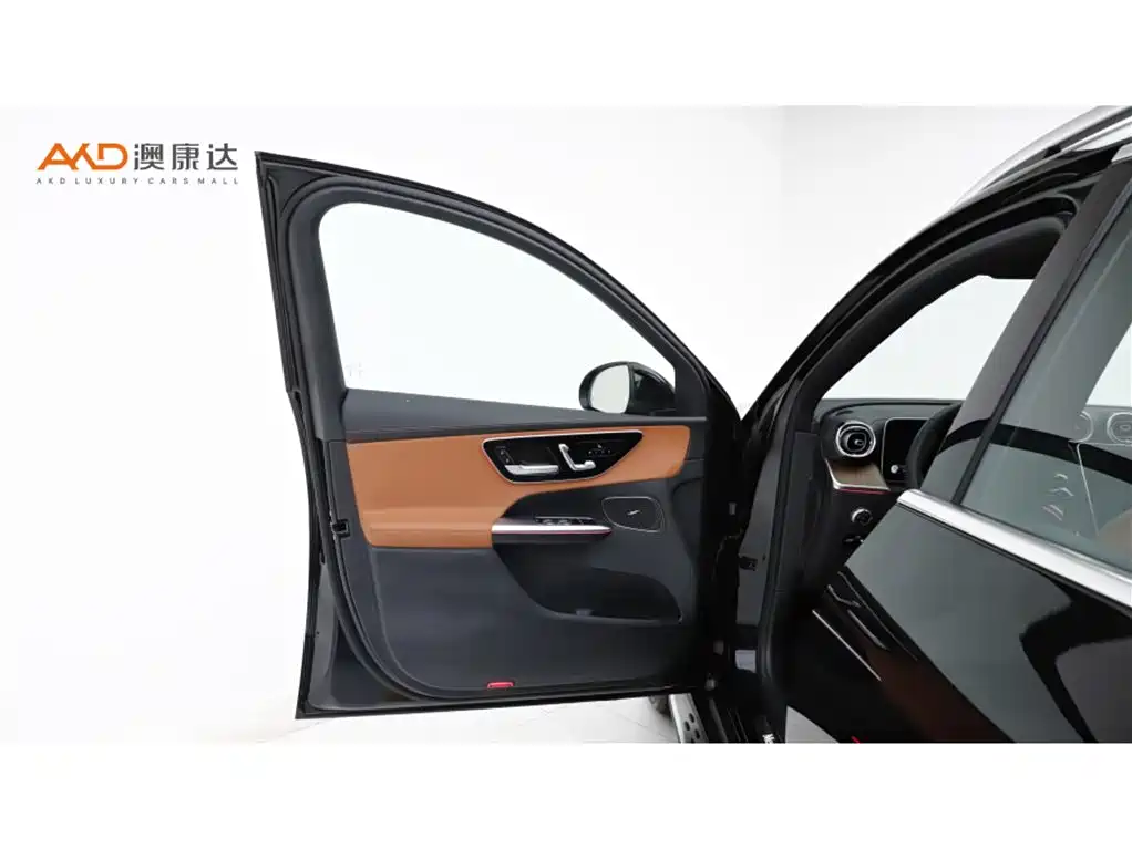 Mercedes-Benz Mercedes-Benz GLC 350 e L 4MATIC Collector's Edition 2025 - thumbnail 10