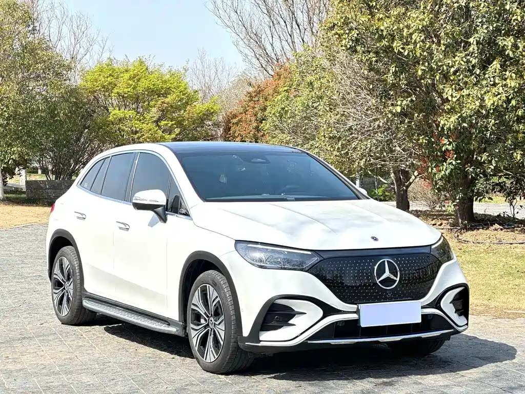 Mercedes-Benz Mercedes-Benz EQE SUV 500 4MATIC 2025 - thumbnail 3