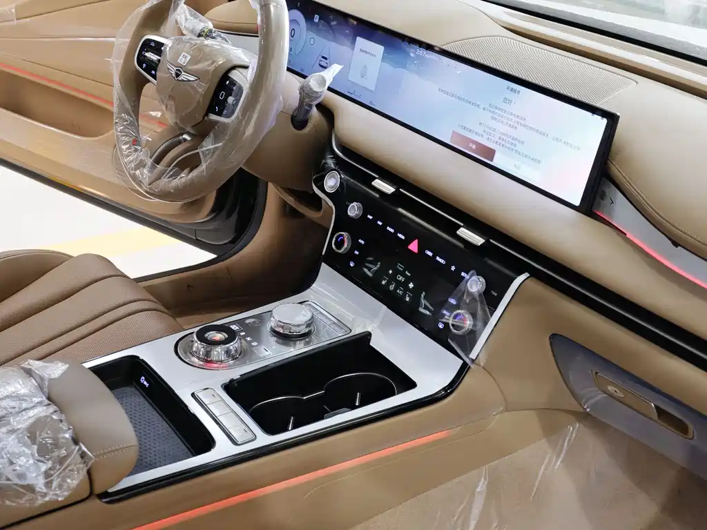 Genesis Genesis G80 2.5T RWD Luxury 2026 - thumbnail 10