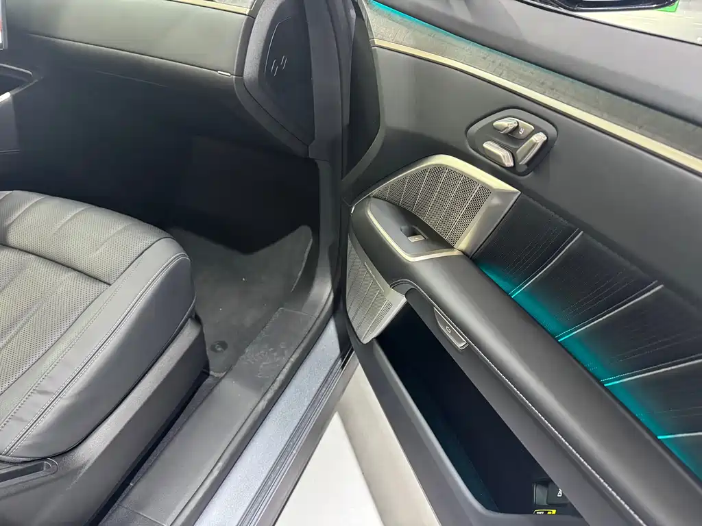 Onvo Onvo L90 2025 Ultra 6-Seater 2025 - thumbnail 6