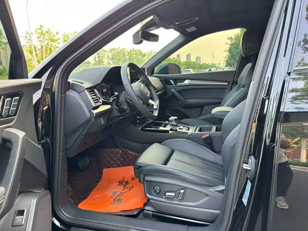 Audi Audi Q5L 40 TFSI 2026 - thumbnail 4