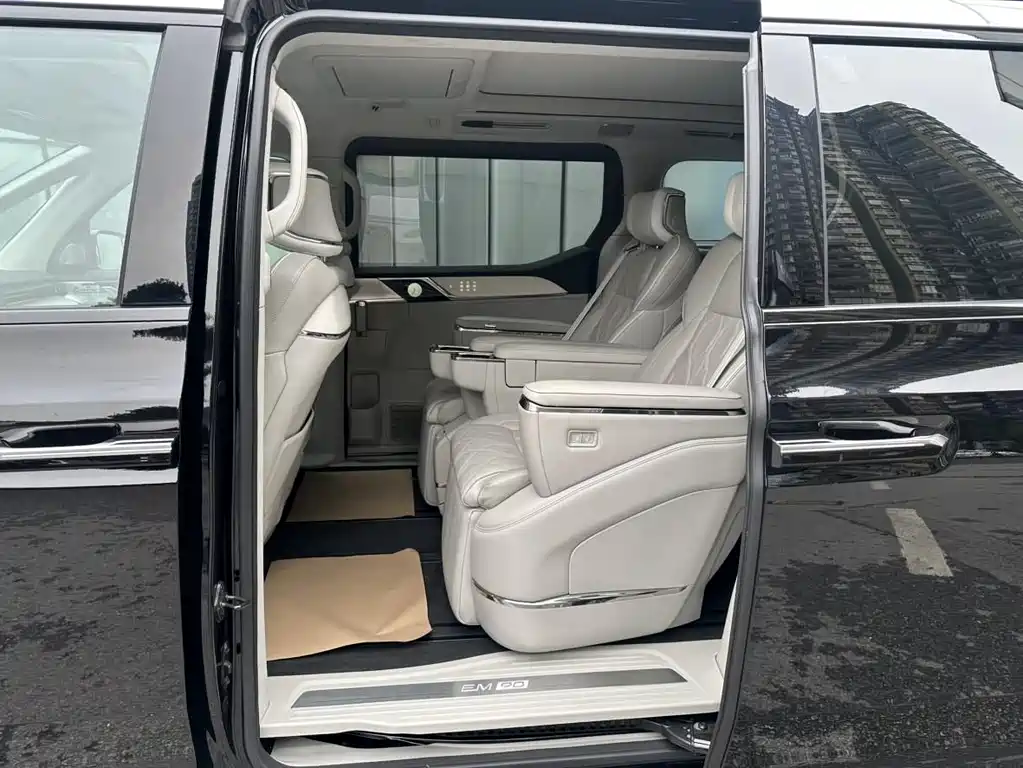 Volvo Volvo EM90 2025 Ultra 6-Seater 2024 - thumbnail 23