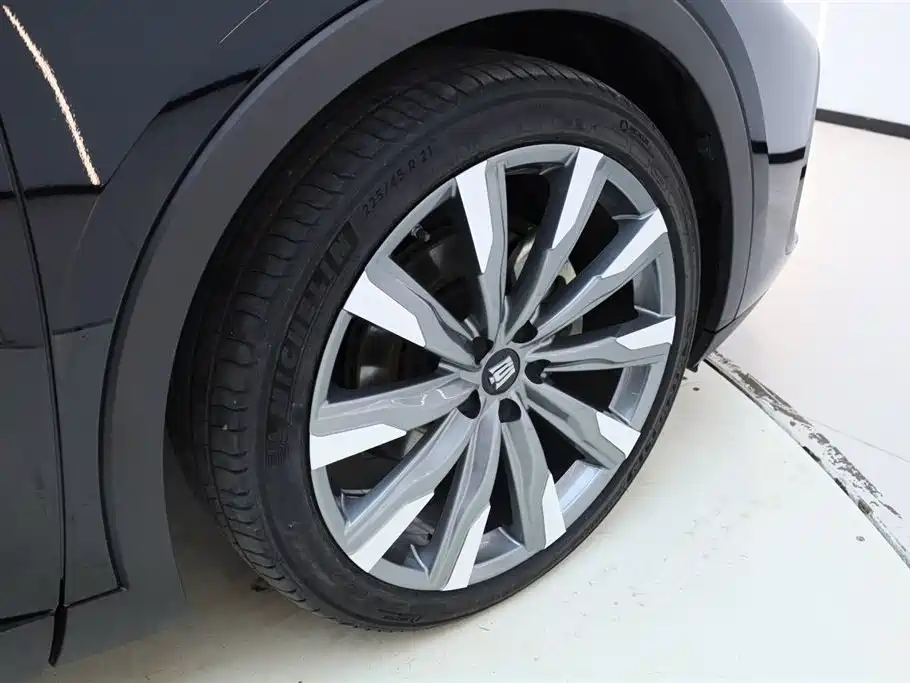 Toyota Toyota Crown SportCross 2023 2.5L SportCross HEV FWD Premium Edition 2024 - thumbnail 13