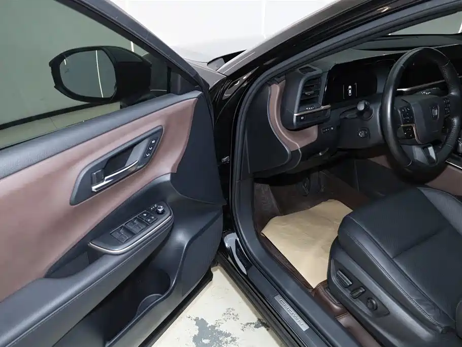 Toyota Toyota Crown SportCross 2023 2.5L SportCross HEV FWD Premium Edition 2024 - thumbnail 19