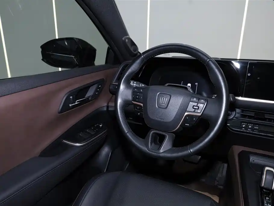 Toyota Toyota Crown SportCross 2023 2.5L SportCross HEV FWD Premium Edition 2024 - thumbnail 28